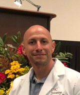 Book an Appointment with Eric Quintanilla at ReplenishMD - Concierge