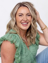 Dr. Chelsea York D.C.