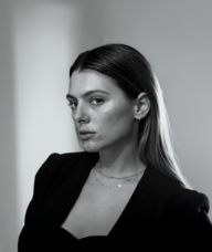 Book an Appointment with Hanna Schumm for Consultation