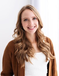 Dr. Dakota Dixon DC