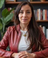 Book an Appointment with Alysse Nnamani for Physical Therapy