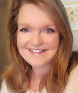 Book an Appointment with Beth Street at Elizabeth Street Aesthetics & Sun-Kissed Studios