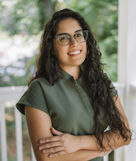 Book an Appointment with Dr. Fabiola Menendez for Chiropractic