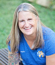 Book an Appointment with Dr. Thea Taylor for Chiropractic